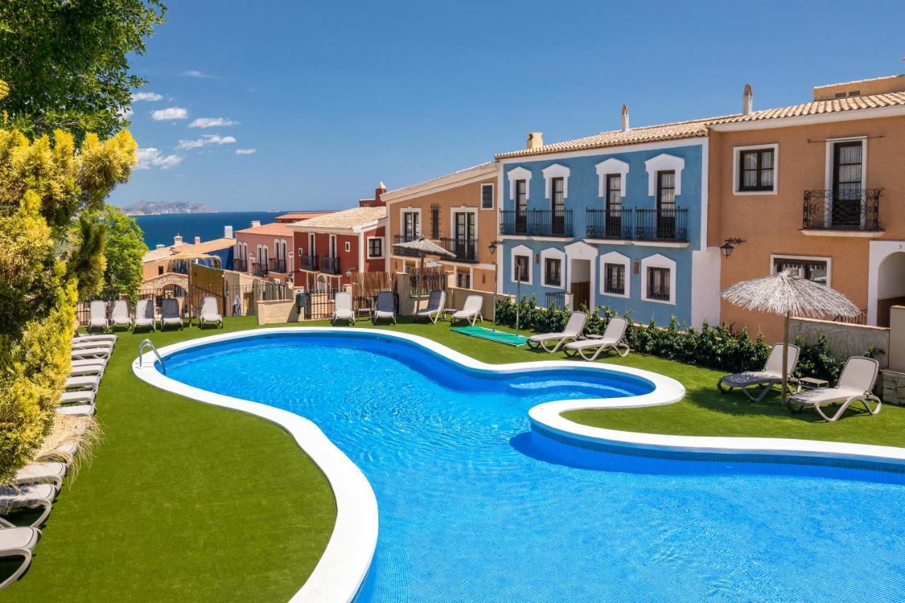 Occidental Pueblo Acantilado เอลกัมเปโญ ภายนอก รูปภาพ